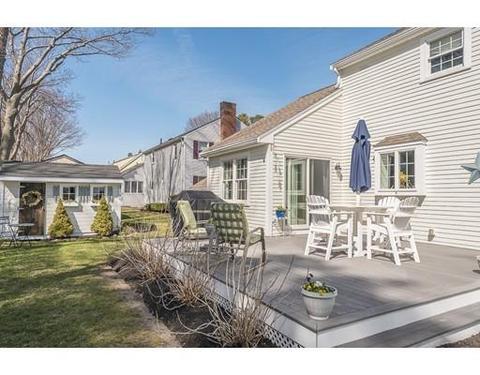 2 Oceanside Dr, Beverly, MA 01915 photo 13