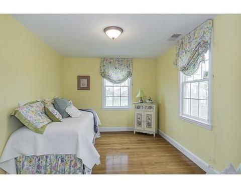 2 Oceanside Dr, Beverly, MA 01915 photo 25