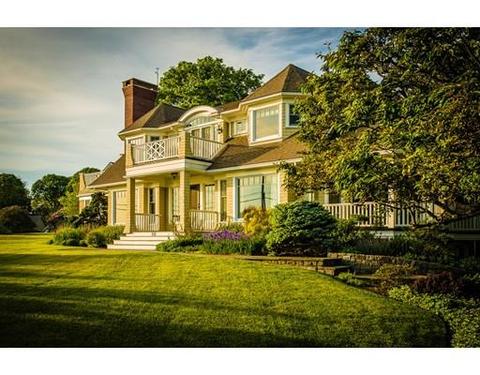 232 Ocean Ave, Marblehead, MA 01945 photo 1