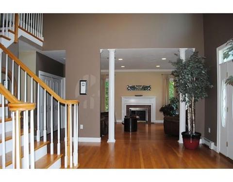 11 Miscoe Hill Rd, Upton, MA 01568 photo 8
