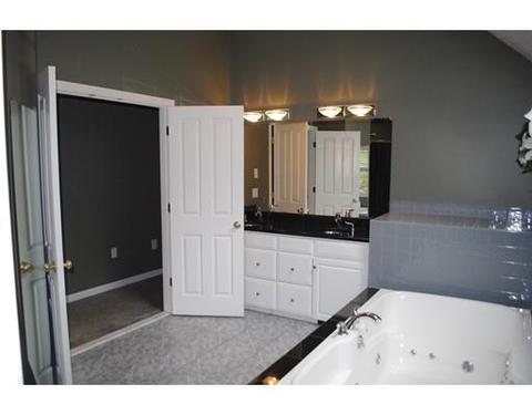 11 Miscoe Hill Rd, Upton, MA 01568 photo 12
