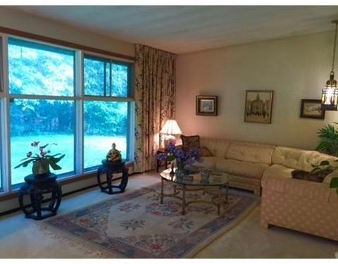 20 Eisenhower Rd, Framingham, MA 01701 photo 6