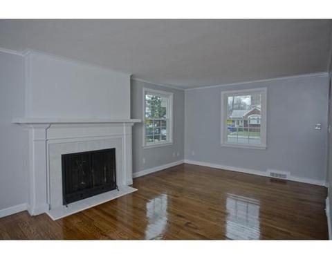 93 Haskin St, Springfield, MA 01109 photo 11