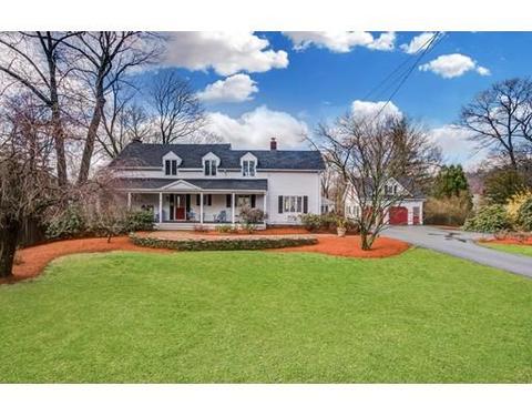 16 Spring St, Wakefield, MA 01880 photo 2