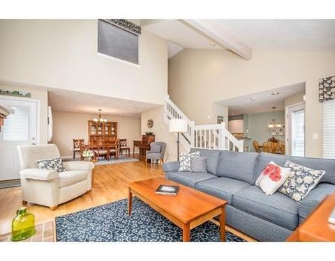 20 Carnation Cir #C, Reading, MA 01867 photo 9