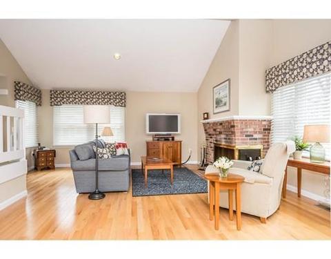 20 Carnation Cir #C, Reading, MA 01867 photo 11