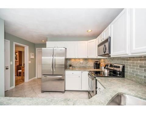 20 Carnation Cir #C, Reading, MA 01867 photo 5
