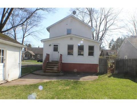 11 Knight Ave, Easthampton, MA 01027 photo 5