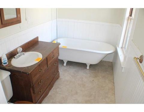 11 Knight Ave, Easthampton, MA 01027 photo 24