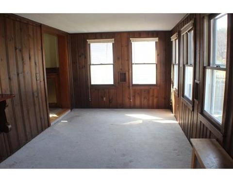 11 Knight Ave, Easthampton, MA 01027 photo 17