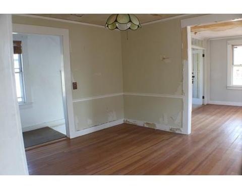 11 Knight Ave, Easthampton, MA 01027 photo 9