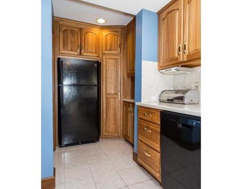 40 Oregon St, Springfield, MA 01118 photo 13