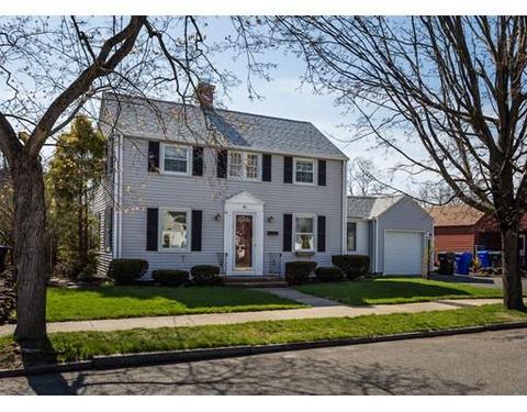 40 Oregon St, Springfield, MA 01118 photo 1