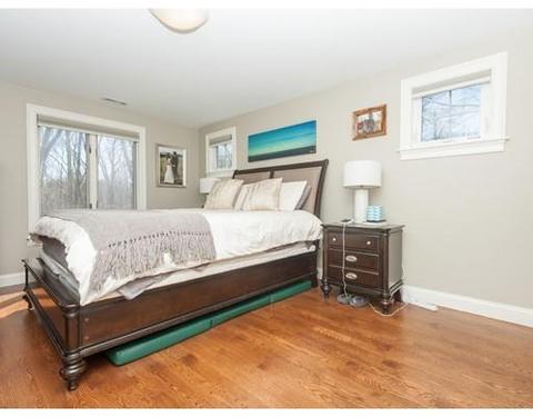 1566 Great Plain Ave, Needham, MA 02492 photo 10