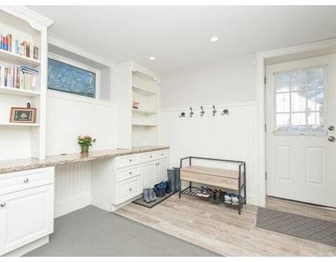1566 Great Plain Ave, Needham, MA 02492 photo 14