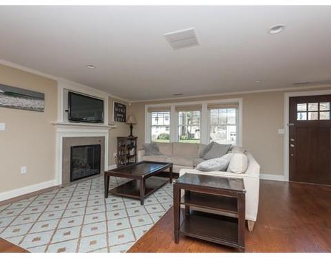 1566 Great Plain Ave, Needham, MA 02492 photo 2