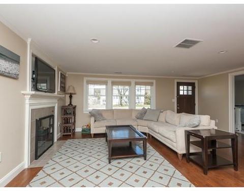 1566 Great Plain Ave, Needham, MA 02492 photo 3