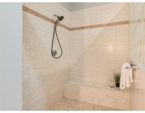 41 Bennett St S, Gloucester, MA 01930 photo 11