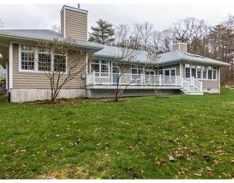 41 Bennett St S, Gloucester, MA 01930 photo 17