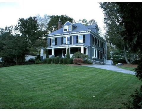 31 Forest St, Worcester, MA 01609 photo 5