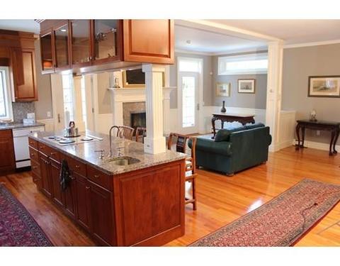 31 Forest St, Worcester, MA 01609 photo 19