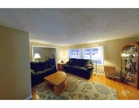 17 Forest Ave, Dracut, MA 01826 photo 7
