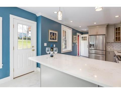 272 Lincoln St, Hingham, MA 02043 photo 8