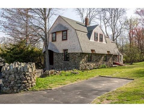 272 Lincoln St, Hingham, MA 02043 photo 1