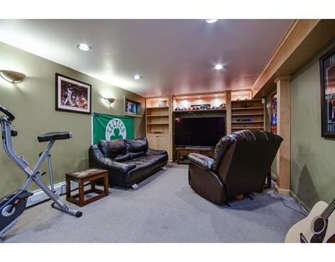 17 Thomas St, Dedham, MA 02026 photo 15