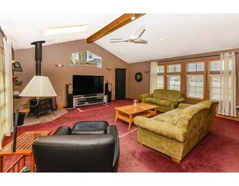 323 Mount Vernon St, Dedham, MA 02026 photo 6