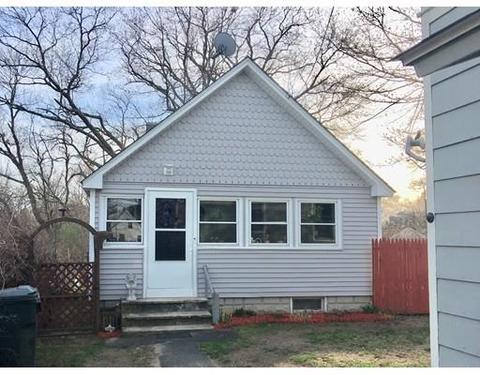 46 Harvey St, Springfield, MA 01119 photo 2