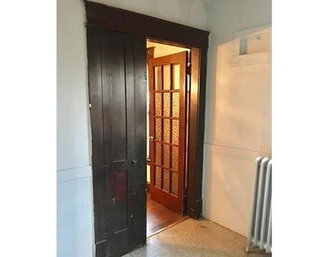 46 Harvey St, Springfield, MA 01119 photo 8