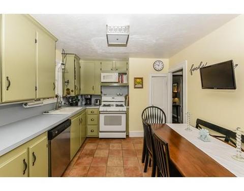 40 Centre St, Canton, MA 02021 photo 5