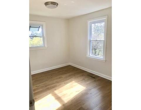 2 Sandra Ln, Dudley, MA 01571 photo 9