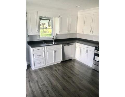 2 Sandra Ln, Dudley, MA 01571 photo 3