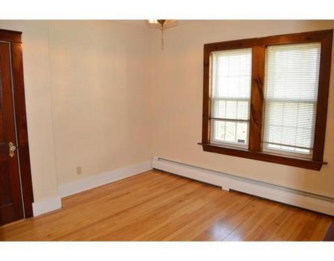 89 Kenberma Rd, Worcester, MA 01604 photo 8