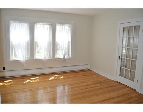 89 Kenberma Rd, Worcester, MA 01604 photo 6