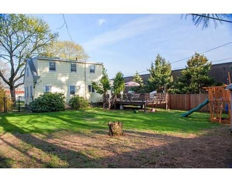 6 Ralph St, Worcester, MA 01605 photo 2