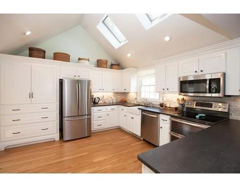 7 Colonial Rd, Hingham, MA 02043 photo 2