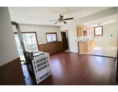 226 Vernon St, Worcester, MA 01607 photo 4