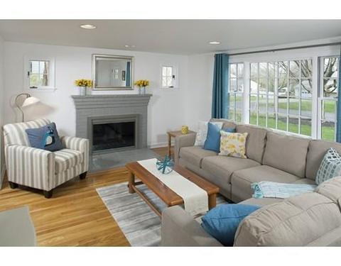 30 Woodlock Rd, Hingham, MA 02043 photo 2