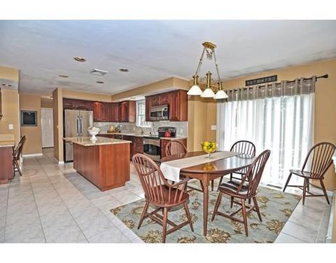 22 Cadman Rd, Mendon, MA 01756 photo 12