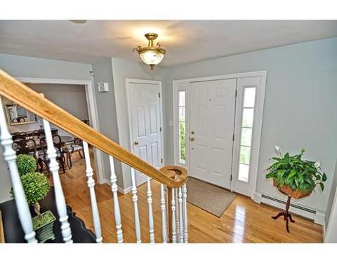22 Cadman Rd, Mendon, MA 01756 photo 7