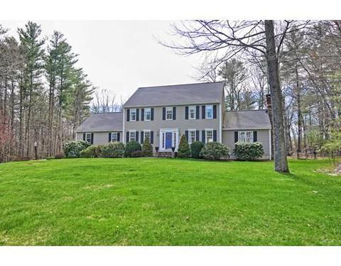 22 Cadman Rd, Mendon, MA 01756 photo 2