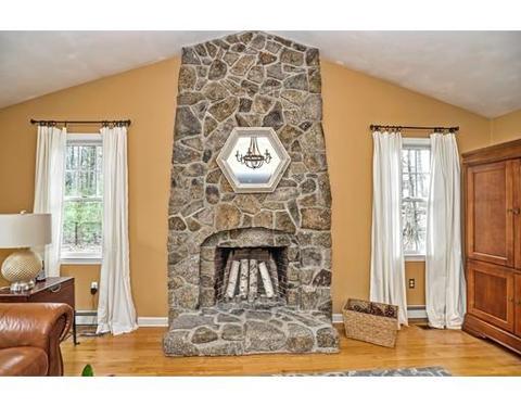 22 Cadman Rd, Mendon, MA 01756 photo 16