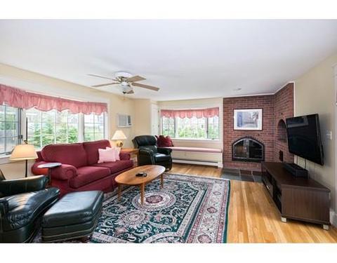 16 Pilgrim Rd, Hingham, MA 02043 photo 9