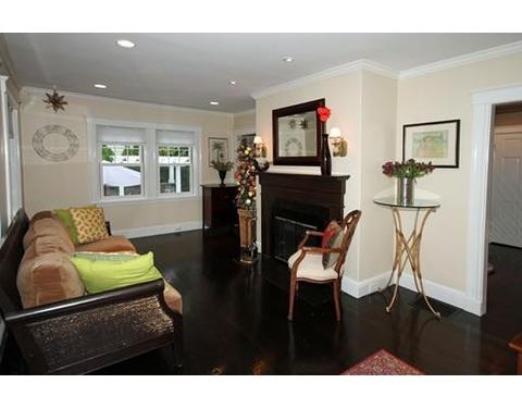1 Stevens Rd, Wellesley, MA 02482 photo 5