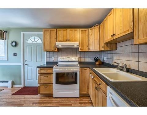 4 Robinson Rd, Beverly, MA 01915 photo 5