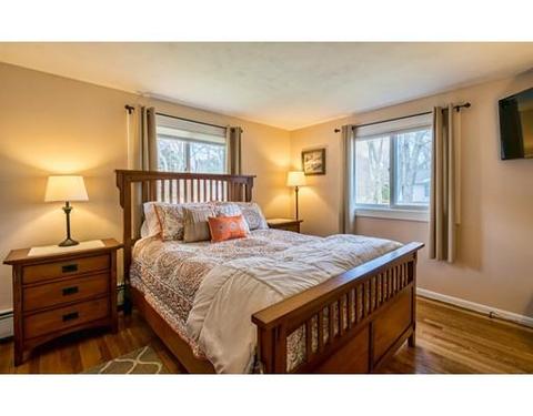 4 Robinson Rd, Beverly, MA 01915 photo 10