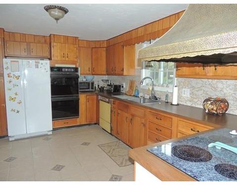 224 Charge Pond Rd, Wareham, MA 02571 photo 5
